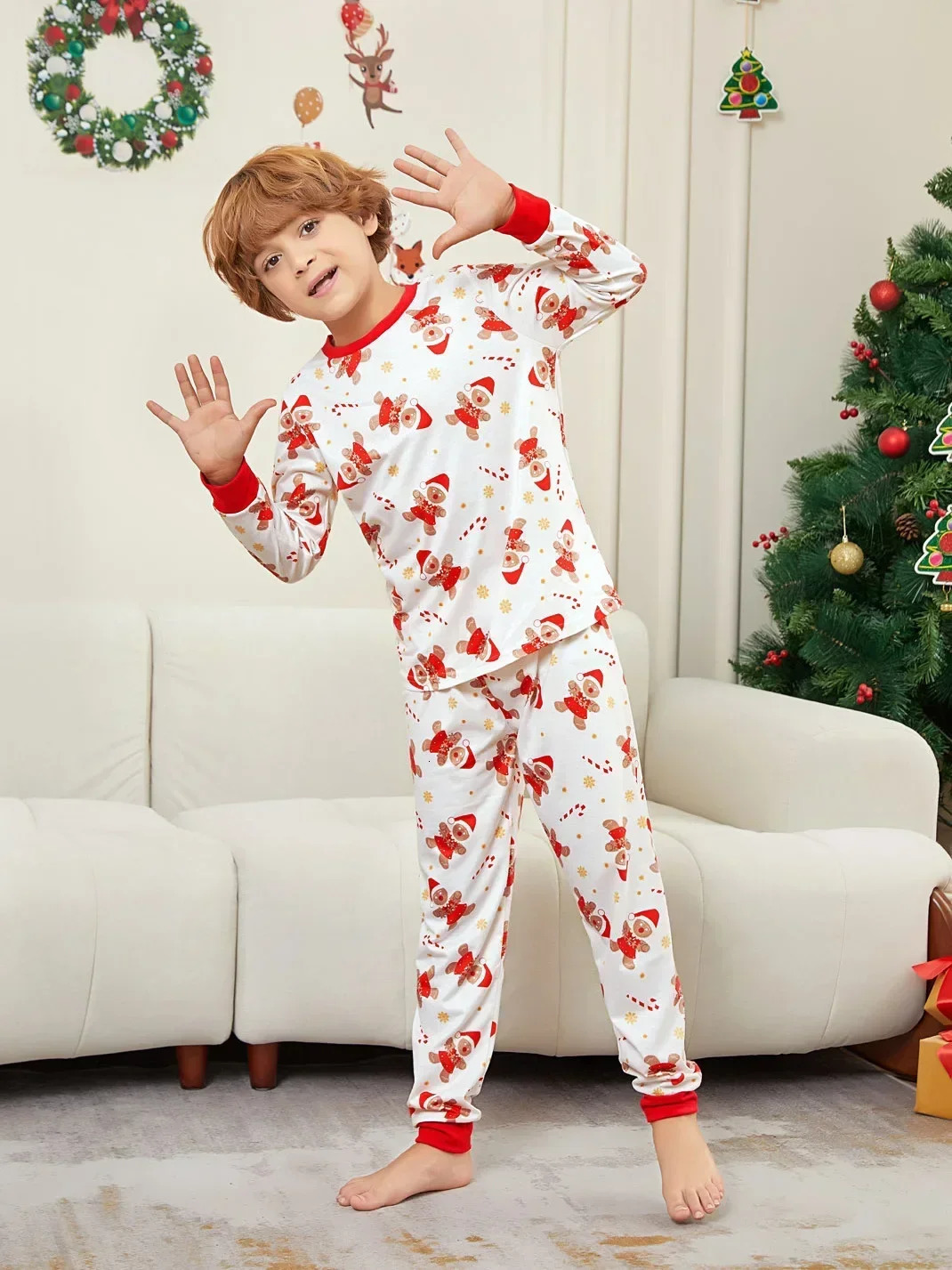 2025 Cartoon Allover Print Christmas Pajamas in Set Couples Casual Sleepwear Childrens Clothing Baby Dog Romper Family Look 251021