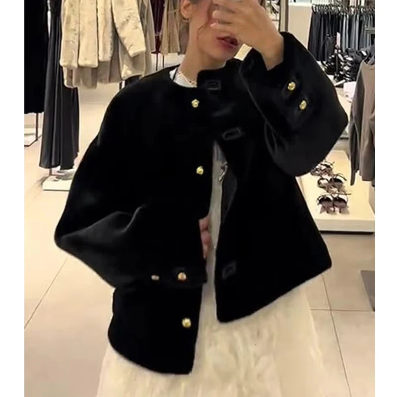 MUJER Black Faux Fur Jackets for Women Plush Demiseason Jacket Long Sleeve Winter Coat Female Warm Womens 251106