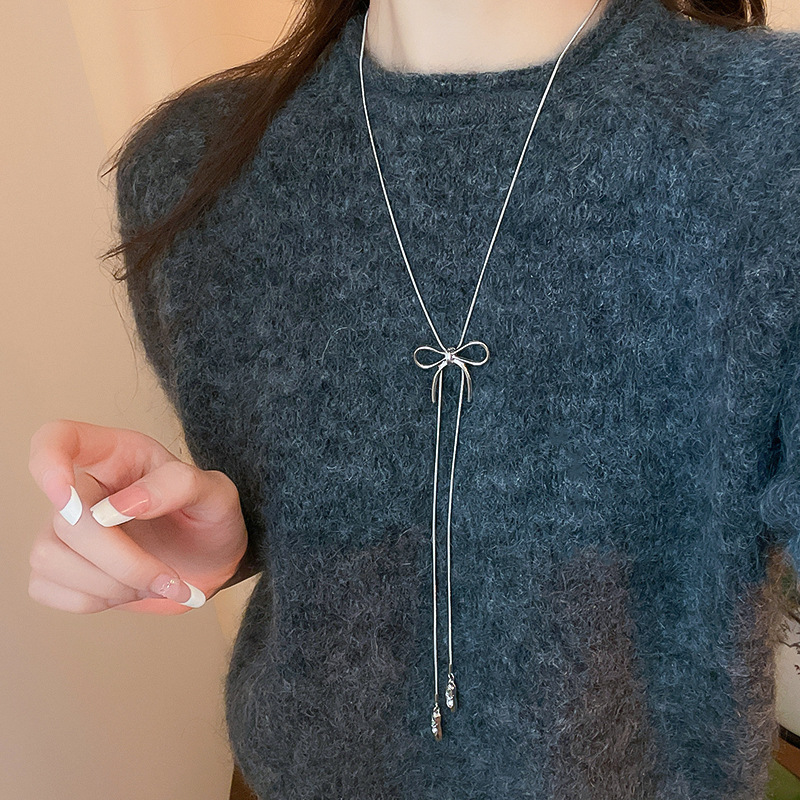 Korean Style Bowknot Ballet Shoes Pendant Necklace for Women Versatile Fashion Design Sweater Chain Simple High-end Accessories - view 3