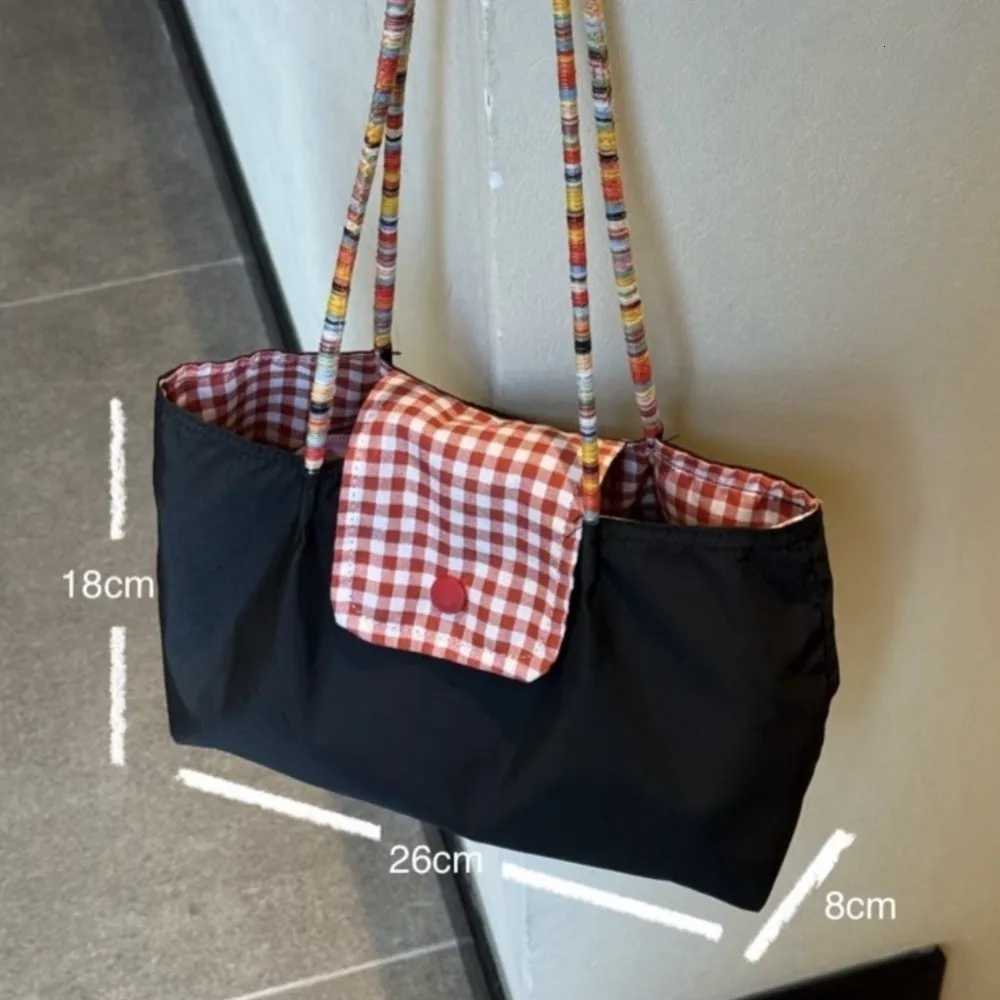 Fashion Korean Style Tote Bag Largecapacity Red Grid Shoulder Bag Canvas Handbag Work Handheld Bag Womens HandbagsXJ251021