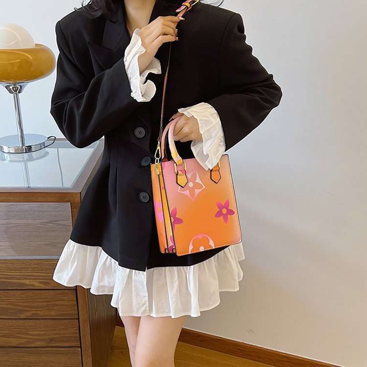 Fashion Designer Bag for Women Small Shoulder Bags Macaron Color Classic Vintage Crossbody Bag Handbag