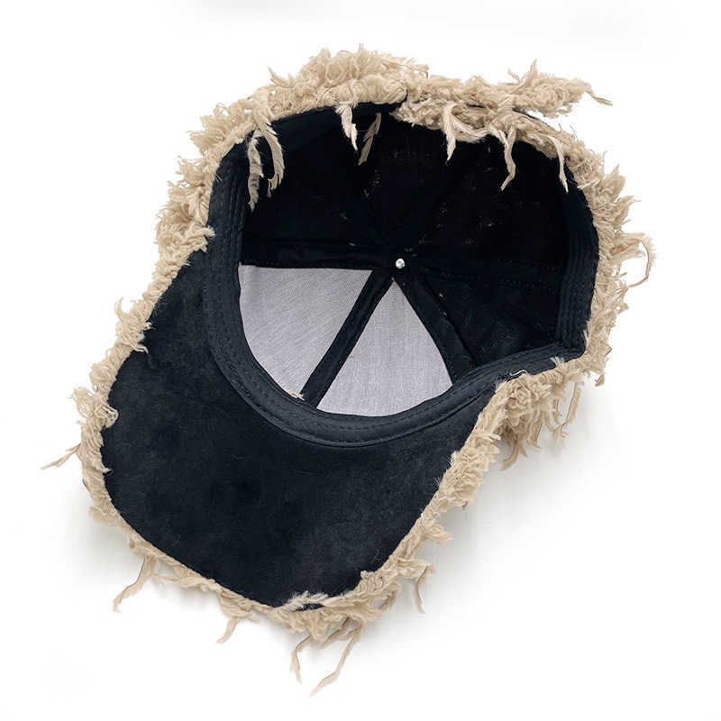 Autumn New Faux Fur Plush Fashionable Warm Thickened Baseball Cap Creative Faux Turkey Tassel Duckbill Hat H251020