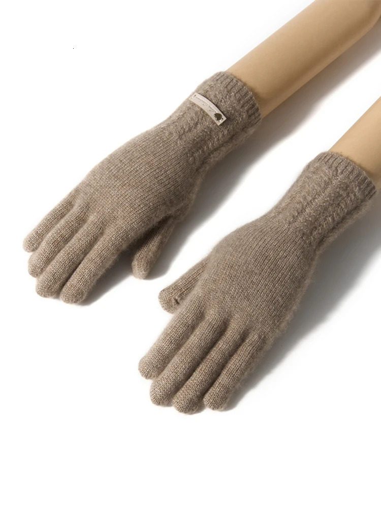 100 Cashmere Gloves Lady Touchscreen Finger Hole Winter Autumn Women Warm Wrist Length Classic Knitted Gloves Female Mitten 251020