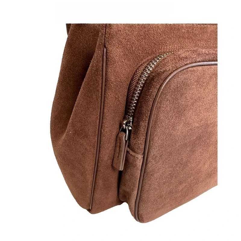 2025 New Early Autumn Trend Matte Leather Briefcase Wens Bag Fiable Versatile Single Shoder Oblique Span Bag Y251021