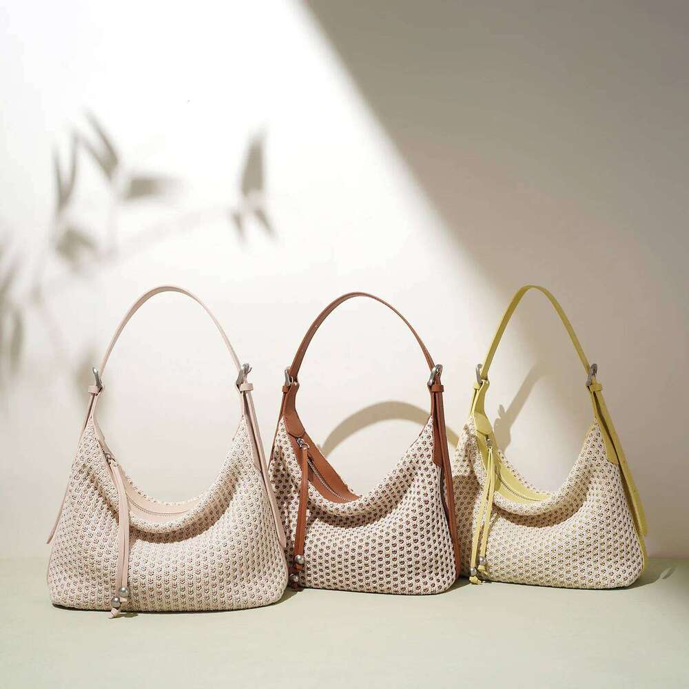 French Straw Woven Summer New Leather Shoulder Strap Dumpling Fashionable Women's One-Shoulder Crossbody Bag 251021