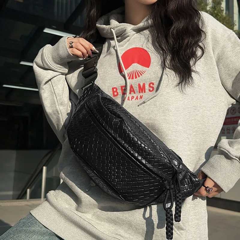 Unisex Waist Bag Large Capacity Fanny Packs Woven pattern Chest Bag Fashion Shoulder Crossbody Bags Highquality Waist Belt Bags Z251021