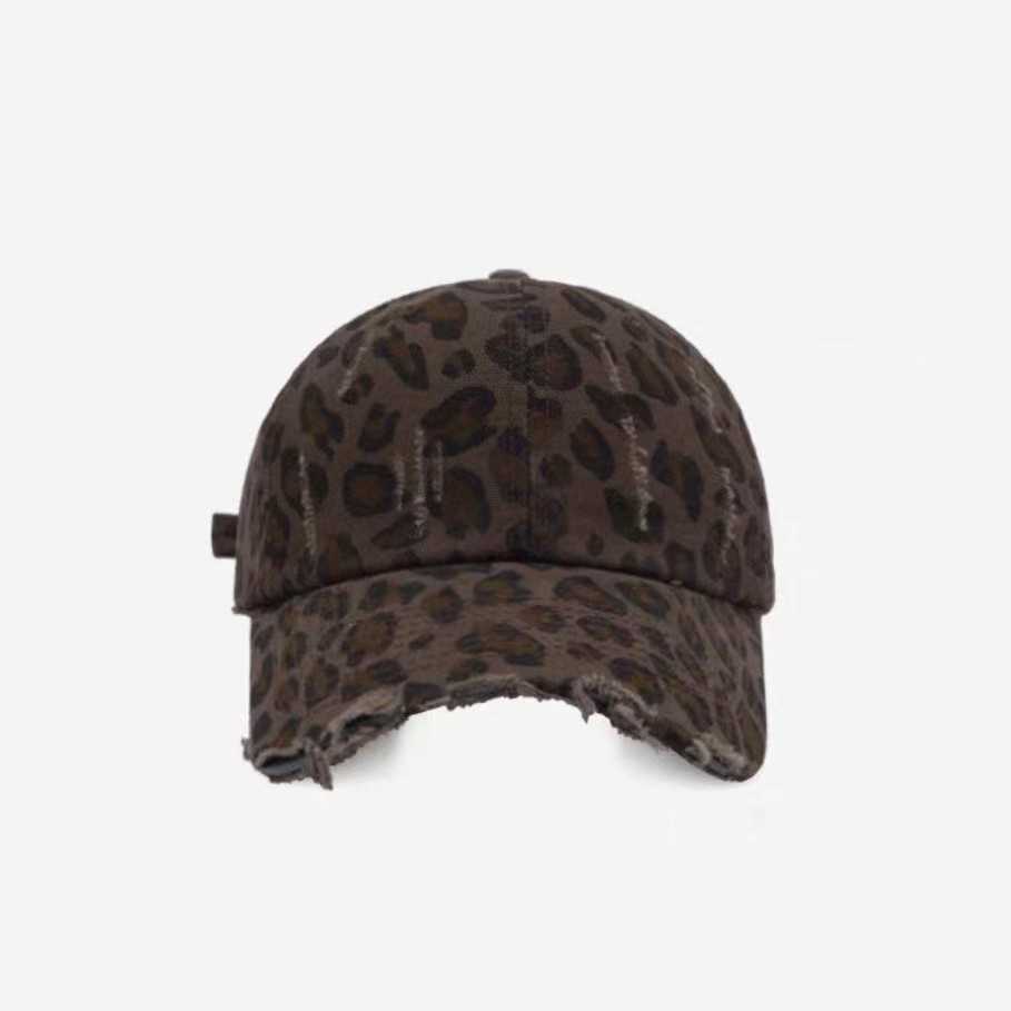 Sweet Cool Street Style Leopard Print Baseball Cap for Women Trendy Fashionable Vintage Wide Brim Baseball Cap Makes Look Smaller H251020