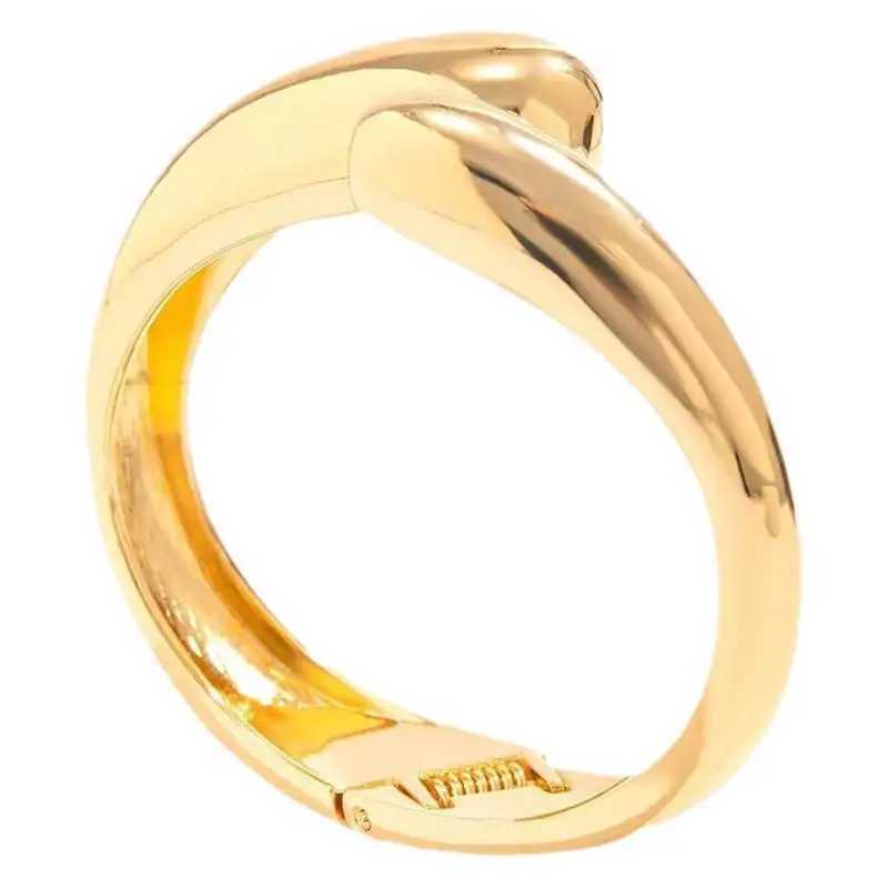 Luxury Trendy Gold Color Heavy Metal Bangles for Women Exaggerated Punk Irregular Geometric Bracelet Party Banquet Jewelry New J251021