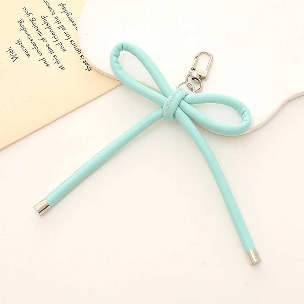 Y2K Grunge Leather Bow Keychain Vintage Harajuku Charms Bag Pendant Mobile Phone Pendant Accessories Korean Fashion W251021