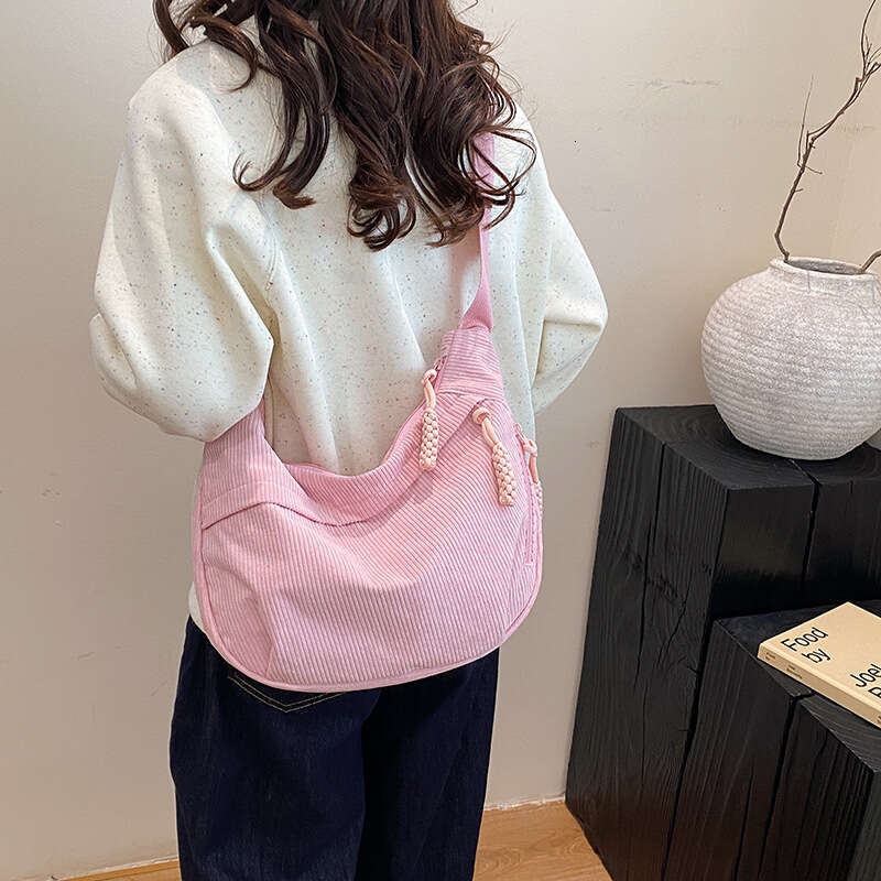 Casual Solid Color Velvet 2025 Spring New Trendy Simple Shoulder Large Capacity Commuting Travel Crossbody Bag