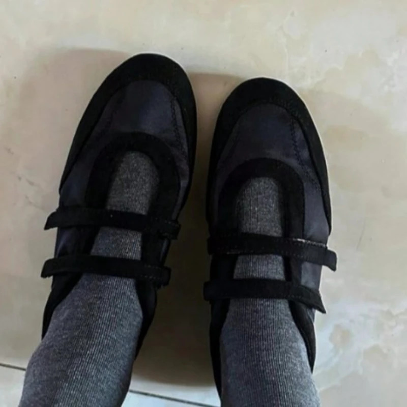 Vintage French Woman Shoe Spring Round Flat Shoes Fashion Mary Jane Shoes Versatile Women Casual Shoes Anti Slip Ballet Shoe 251021