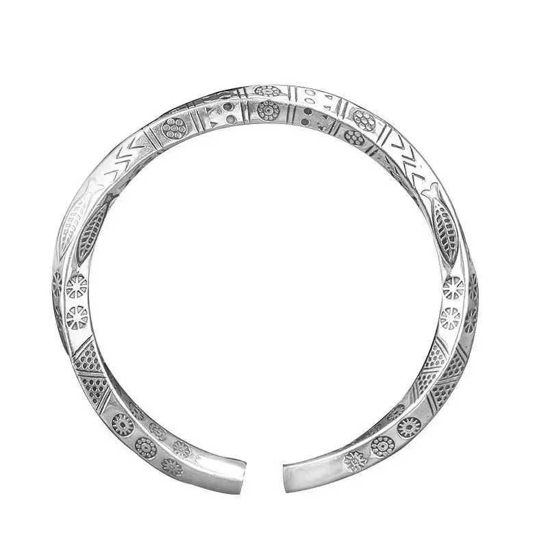 Silver Plated Engraved Fish Elephant Totem Bracelet Retro Open Adjustable Cuff Bracelet Fashion Casual Mens Jewelry J251021