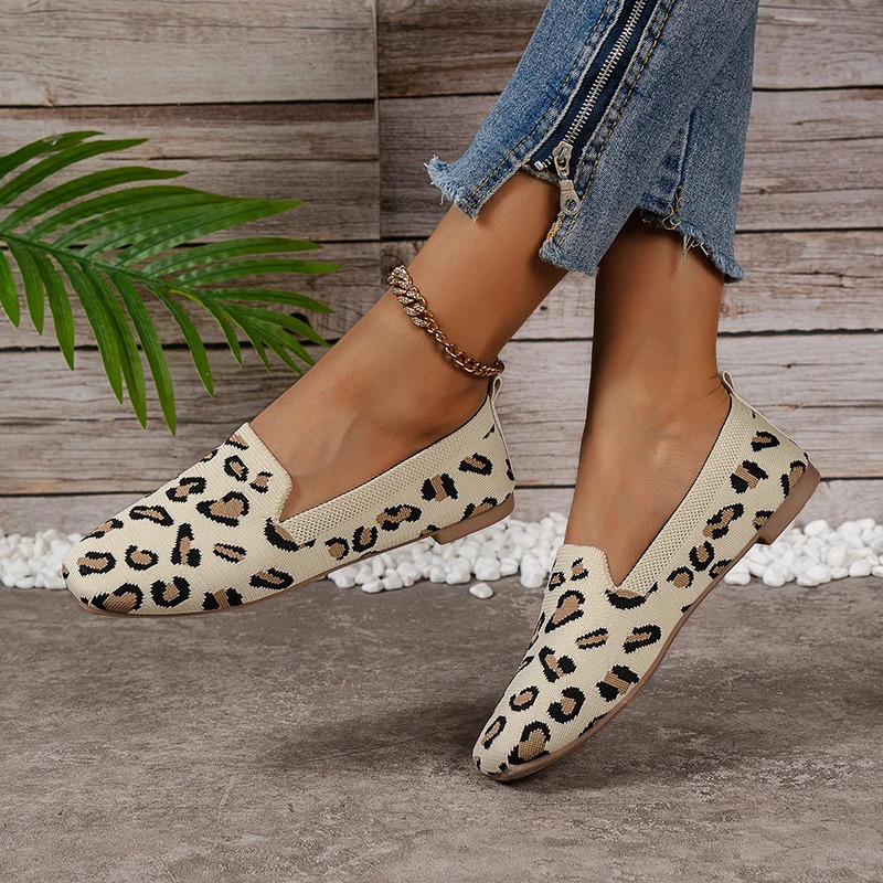 Women Flats Fashion Footwear Nurse Shoes Slip On Shoes Women Moccasins Sneakers Shoes Woman Outdoor Plus Size Female Footwear 251021