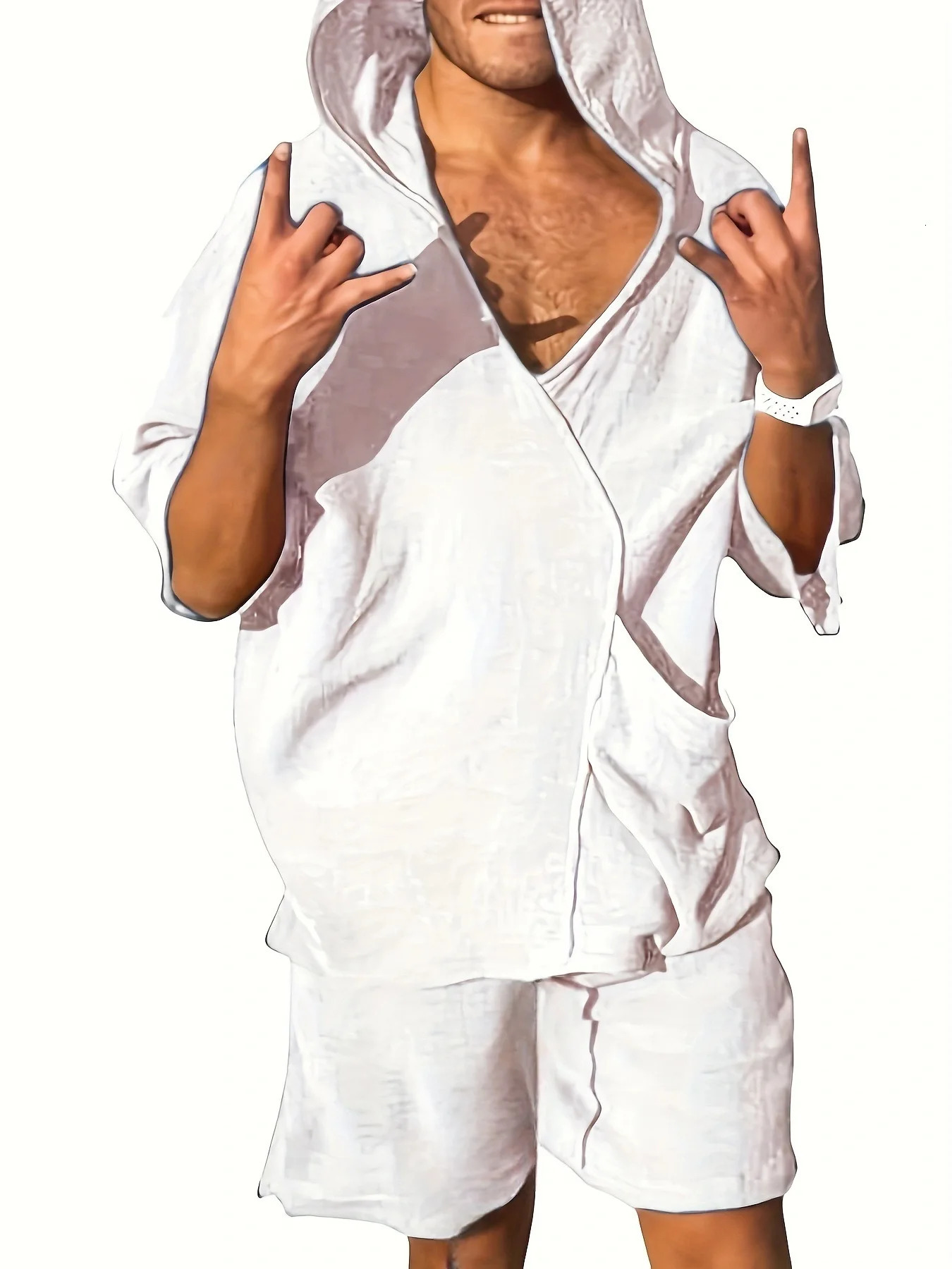 2025 mens Vneck fashion shortsleeved shorts twopiece summer thin mens hooded beach leisure outdoor suit 251021