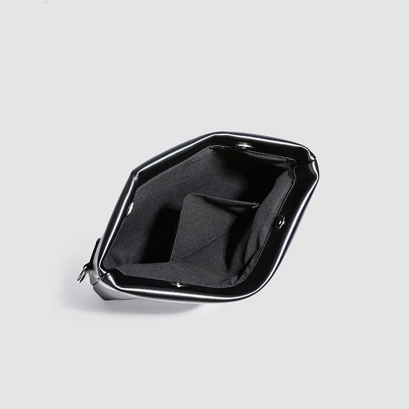 Pin Crossbody 2025 New Autumn Winter Design Sense Niche Versatile Large Capacity Casual Commuter Shoulder Bag for Women