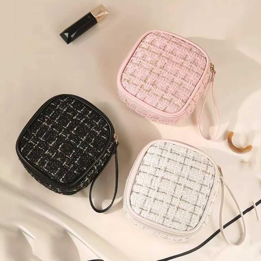 Portable Luxury Style Small Square Cosmetic Bag Sanitary Napkin Storage Bag Handheld Hygienic Purse Fashionable Makeup PouchW251021