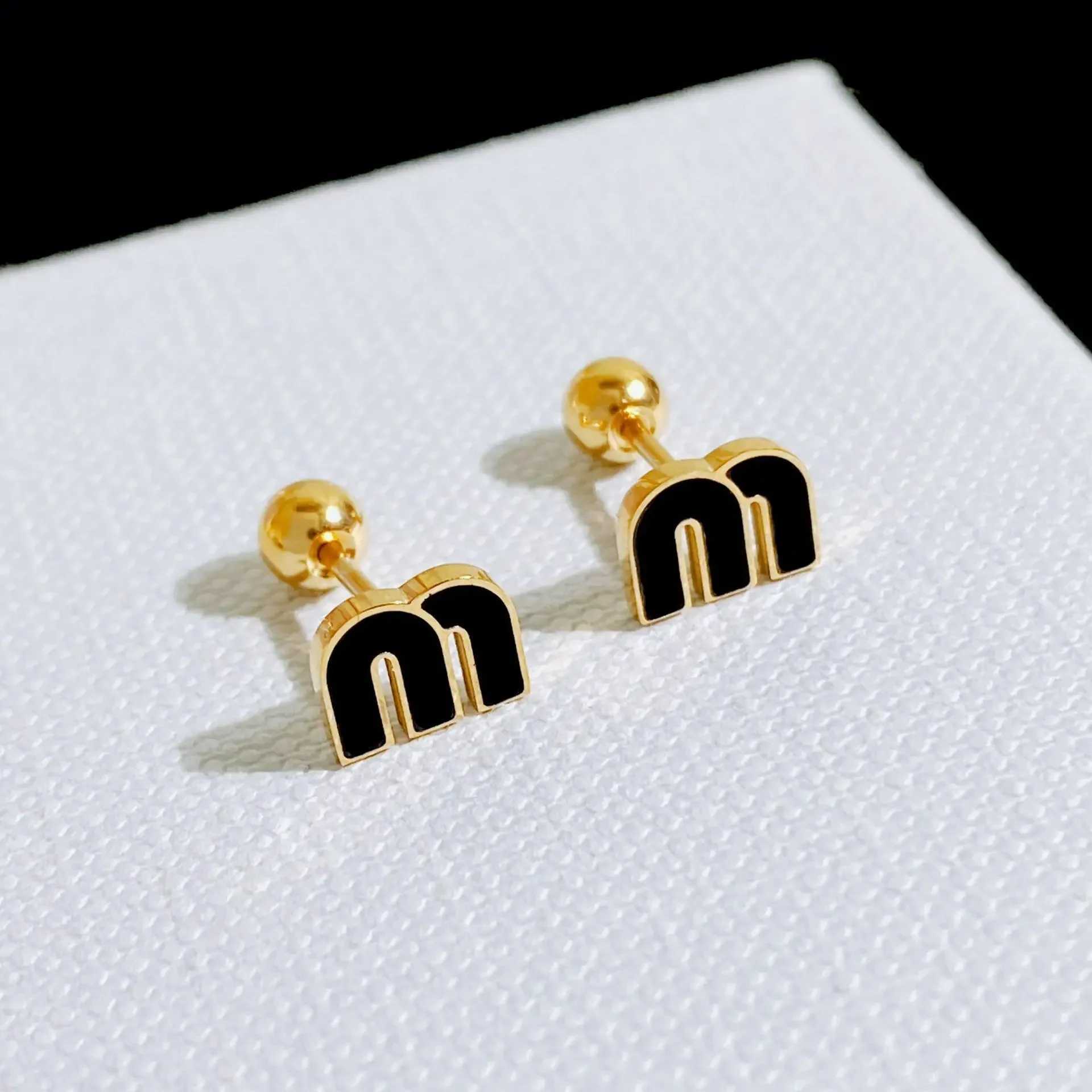Summer New Simple 2pcs Stainless Steel Letter M Stud Earrings for Women Fashion Jewelry Delicate Cute Tiny Earrings Gift J251021