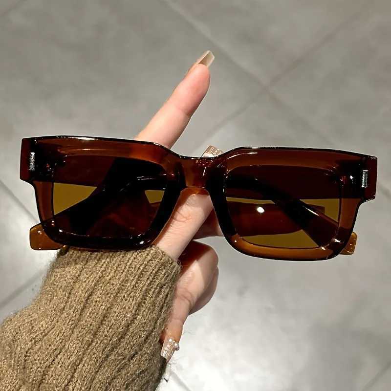 Luxurious Rectangle Sunglasses Women Men Fashion Brand Designer Casual Sun Glasses Female Male Plastic Outdoor Eyewear J251114