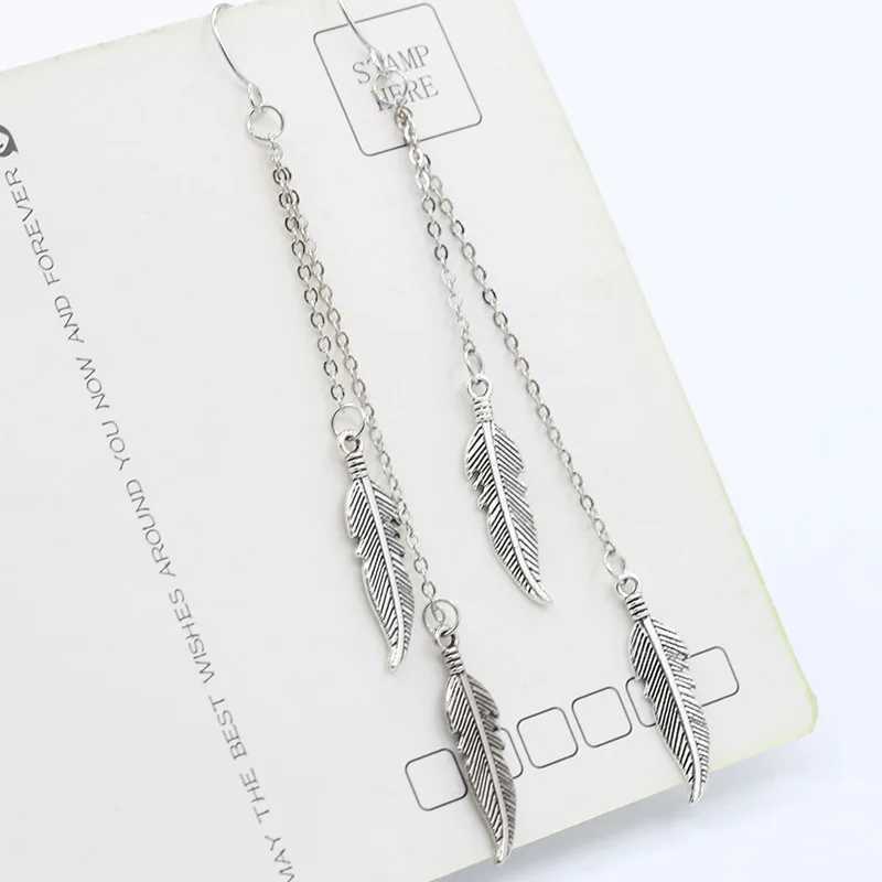 Vintage Feather Tassel Long Dangle Earrings for Women Fashion Silver Color Leaf Metal Drop Earrings Simple Statement Jewelry J251021