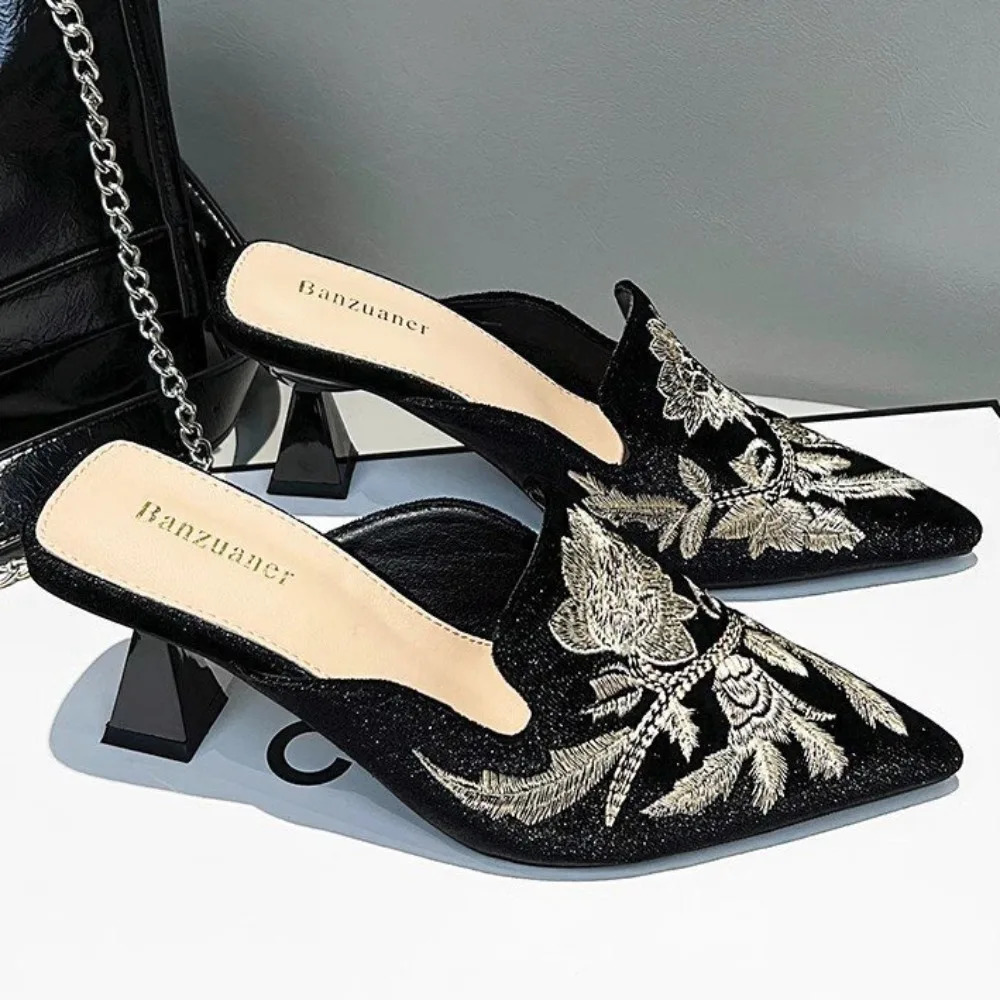 Slippers for Women in Summer 2025 Style Outerwear Chinese Embroidery Fine Heel Pointed Toe 251011