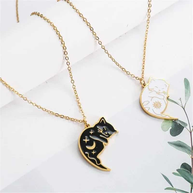 2Pcs Stainless Steel Black White Cat Necklace Love Embrace Cat Matching Couple Pendant Necklaces BFF Jewelry for Women Friend XJ250717