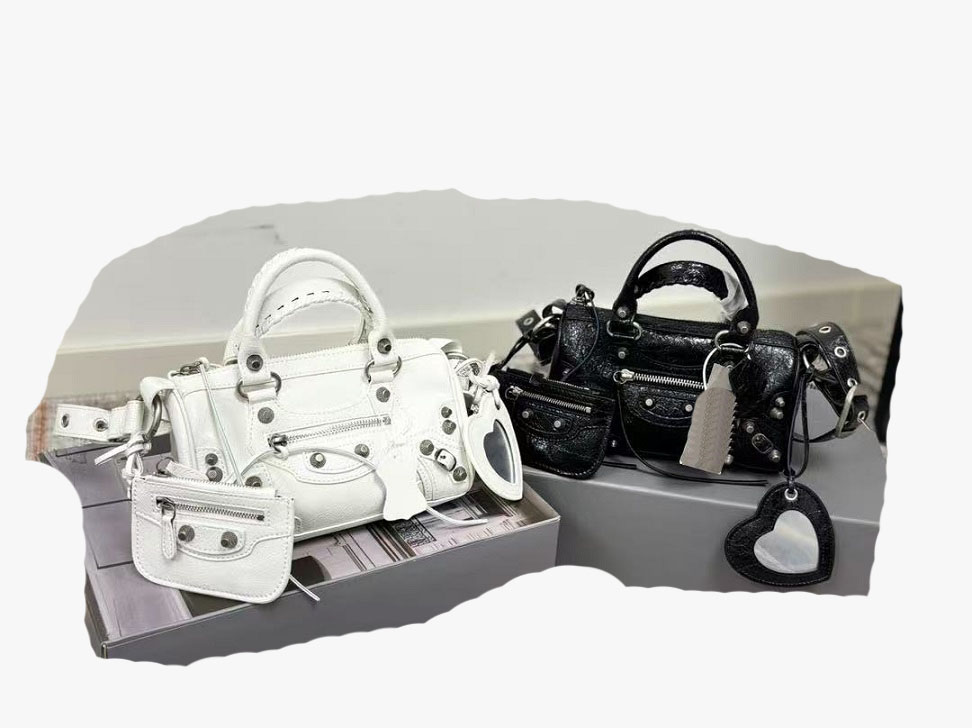 2025 5aaaaa new Chic Luxury Designer Handbags -Versatile Leather Shoulder Cosmetic Bags Crossbody Clutch Bag Collection Shopping bag