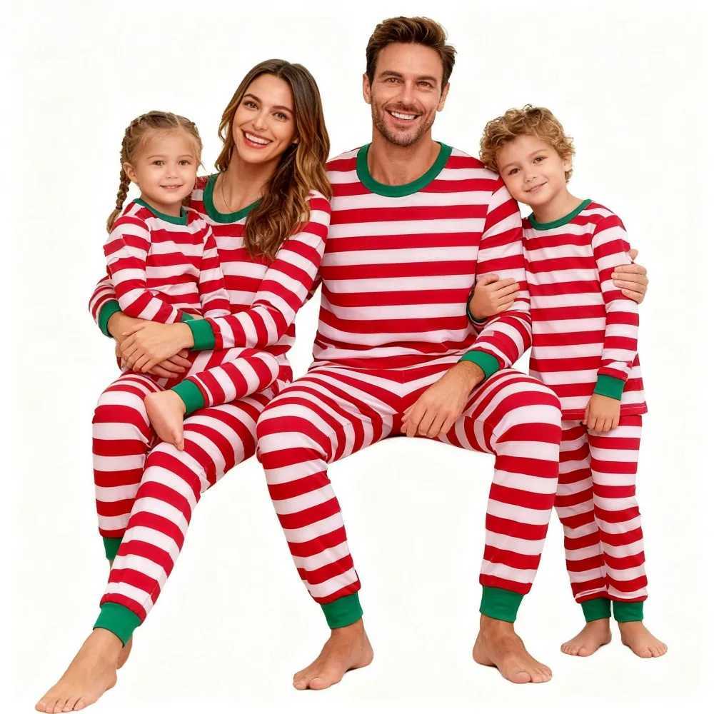 Family Christmas Pajamas Sets Striped Print Matching Christmas Outfit Mom Dad Kids Family Set Cotton Pajamas Sleepwear Xmas Look L251021PONA