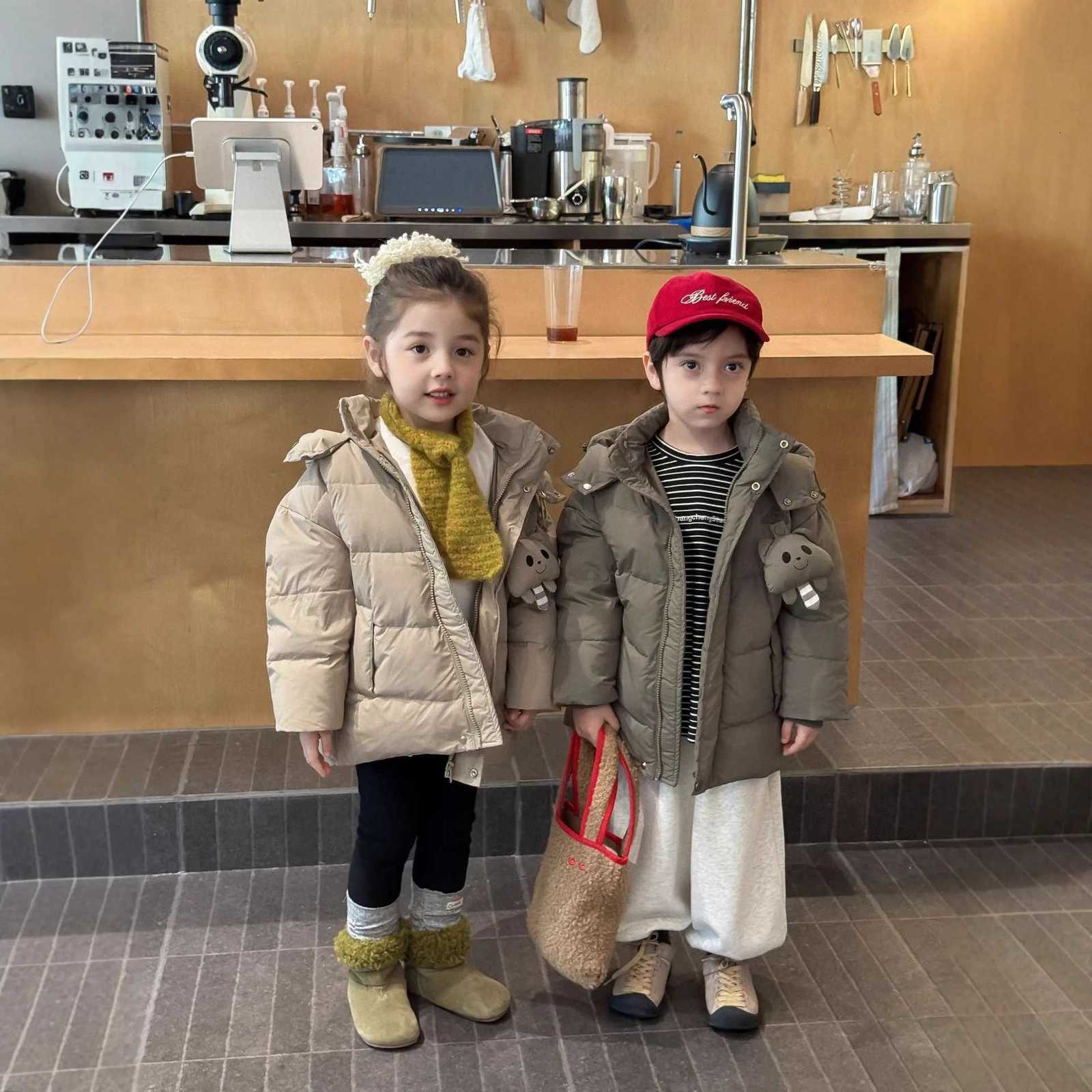 Winter 2025 38Y Children Boys Down Jacket Windproof Russia Kids Baby Girls Down Coat 90 White Duck Toddler Boys Outerwear CoatT251021