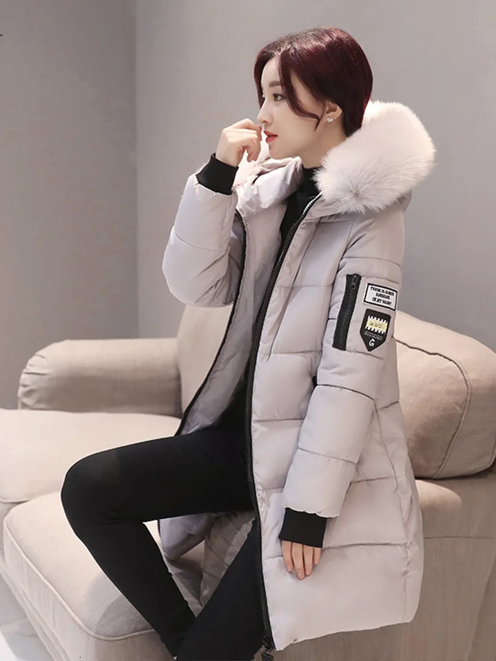 Women Winter Fur Collar Hooded Parka Fashion Letter Patch Zipper Pockets n Long Jacket Elegant Slim Warm Thick Female Coats 251021