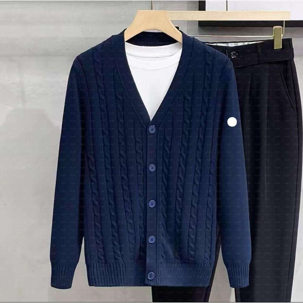 Designer men's and women's outerwear brand windbreaker knitted cardigan wool sweater sports jacket embroidered autumn fashion sweater jacket