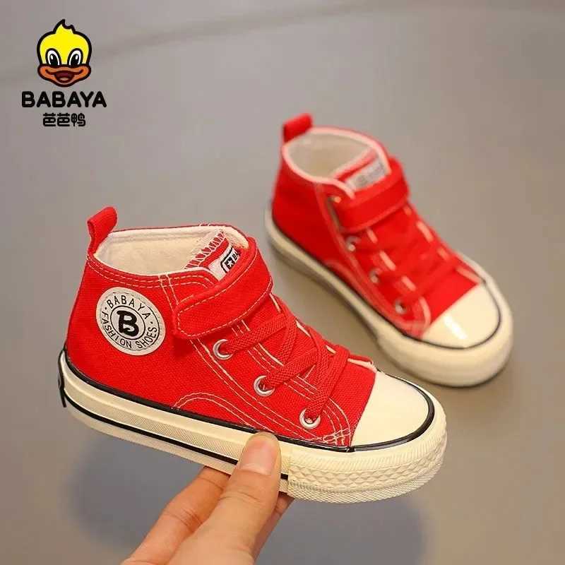 Luxury Childhood Essentials by Babaya: Versatile Everyday Walking Trainers with a Fresh Look