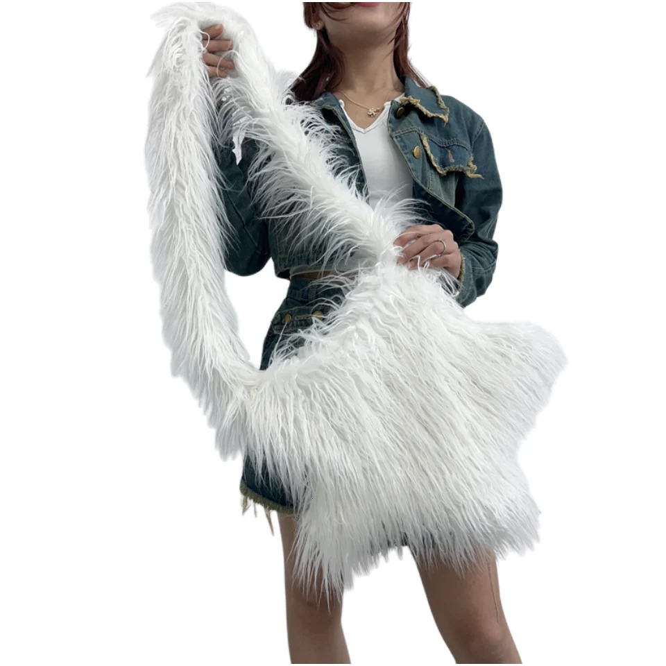 Women Bag Star Shape Fluffy 2025 Autumn Winter Street Style Shoulder Bag Pures and Bag Crossbody Furry Fur Girls Bag 251021
