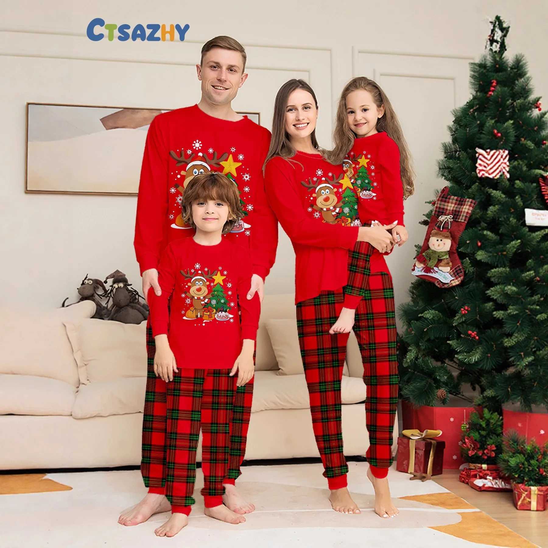 2025 Christmas Family Matching Pajamas Adult Kid Baby Outfits Deer Stars Tree TopsPants 2PCS Xmas Sleepwear Pyjamas Dog Clothes L2510215B1X