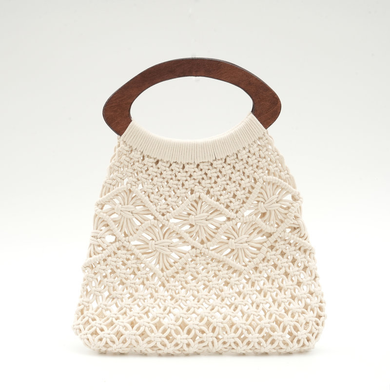 Hand woven polyester cotton handbag, wooden handle, artistic and fresh style