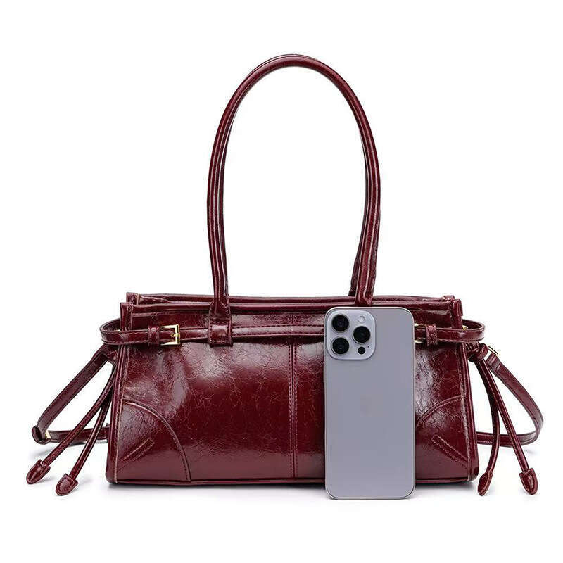 Women's shoulder crossbody bag retro large capacity Boston baguette toe layer oil wax leather motorcycle bags