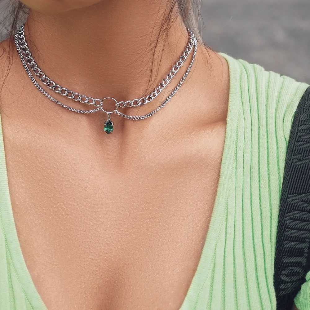Bohemian Opal Stone Hexagonal Column Necklaces For Women Natural Crystal Pendant Necklace Vintage Multilayer Jewelry GiftXJ251018