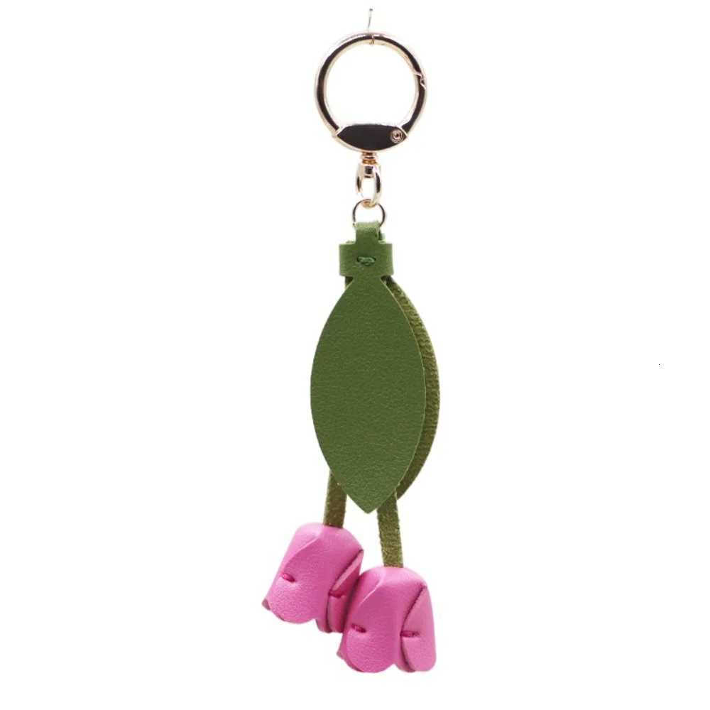 Creative Sweet Tulip Bag Pendant PU Leather Korean Style Car Key Chains Bag Match Accessories Dopamine Floral Lanyard Woman W251021