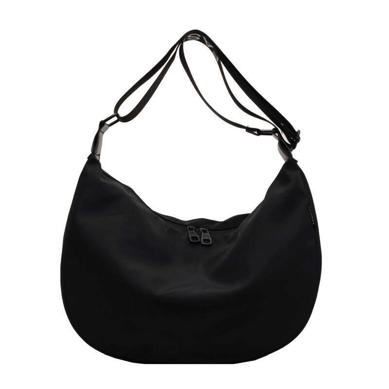 Oxford Cloth Dumpling for Women 2025 New Trendy Sports Casual Shoulder Versatile Popular Crossbody Travel Crescent Bag