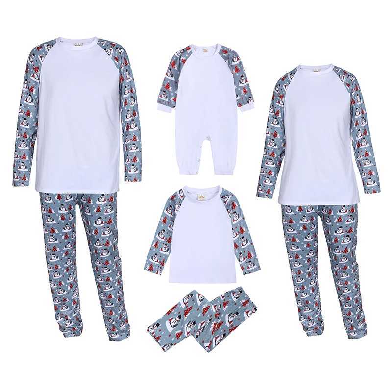 New Christmas Pyjamas Family Matching Long Sleeve TopPants Sets Cotton Deer Outfits Clothes Merry Christmas Tree Printed Suits L251021OU5Y