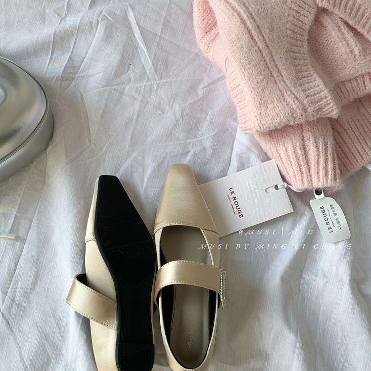 2025 New French Style Women's Flats - Elegant Off-White Mary Jane Shoes with Pointed Toe Two-Way Soft Leather & Timeless Design