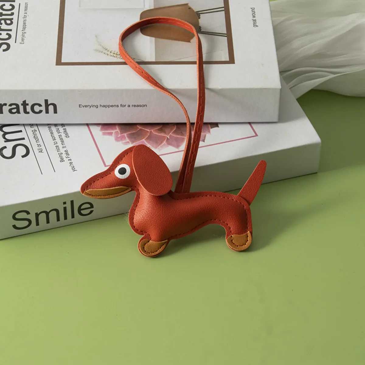 Cute Dachshund Shaped Leather Keychain Bag HangerInspired by Cute Lucy Couples Keychain Car Ornament W251021