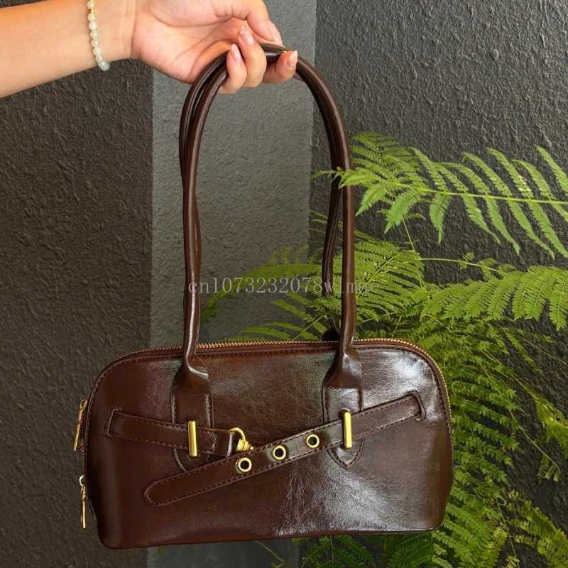 Y2K Retro PU Leather Solid Underarm Bags for Women Korean Fashion Simple Ladies Commute Tote Bag Female Versatile Handbag PursesXJ251021