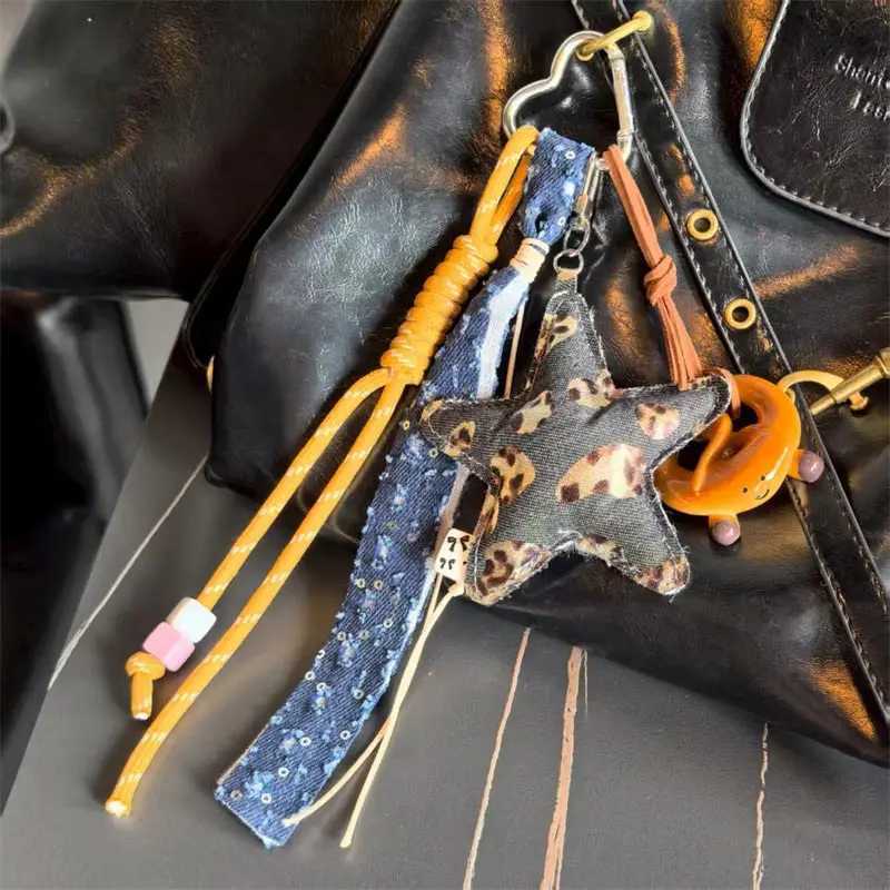 Fashion Leopard Starfish Keychain Cute Balloon Dog Leather Charm Women Maximalist Bag Ornaments Accessories Braided Rope Keyring J251121