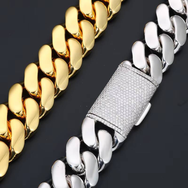 Elegant Mens Copper Cuban Link Chain Necklace with Sparkling Cubic Zirconia Expertly Gold Plated in for a Timeless Luxury Look