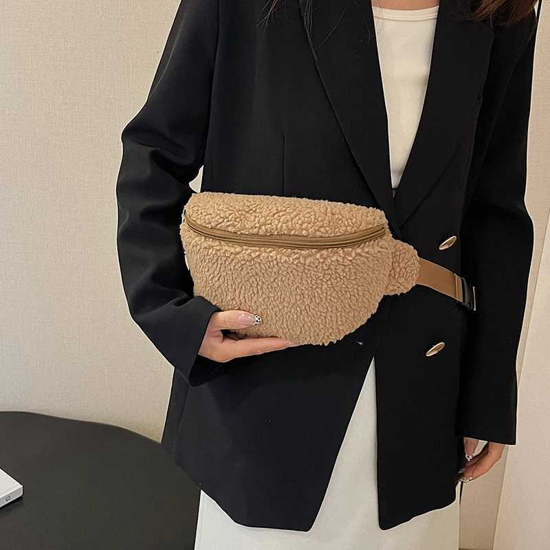 2024 Winter Plush Waist Bag fashion Woman Fanny pack Phone Pack Casual unisex Crossbody Chest Bag Brand Designer Female Belt Bag Z251021