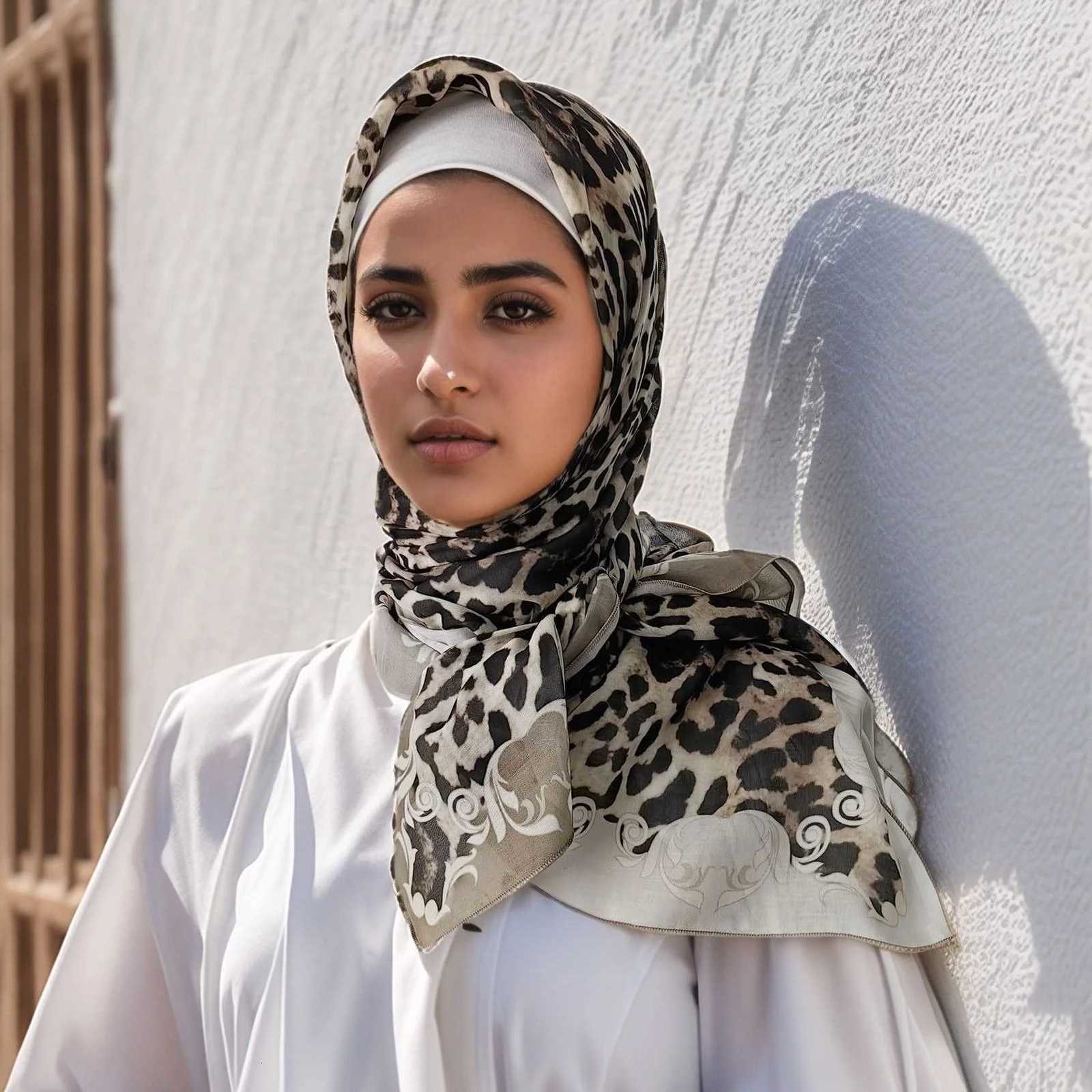 73Colors Malaysia Tudung Bawal Flower Print Hijab New Design Headscarf Premium Cotton Voile Soft Fashion Muslim Square Scarf W251021