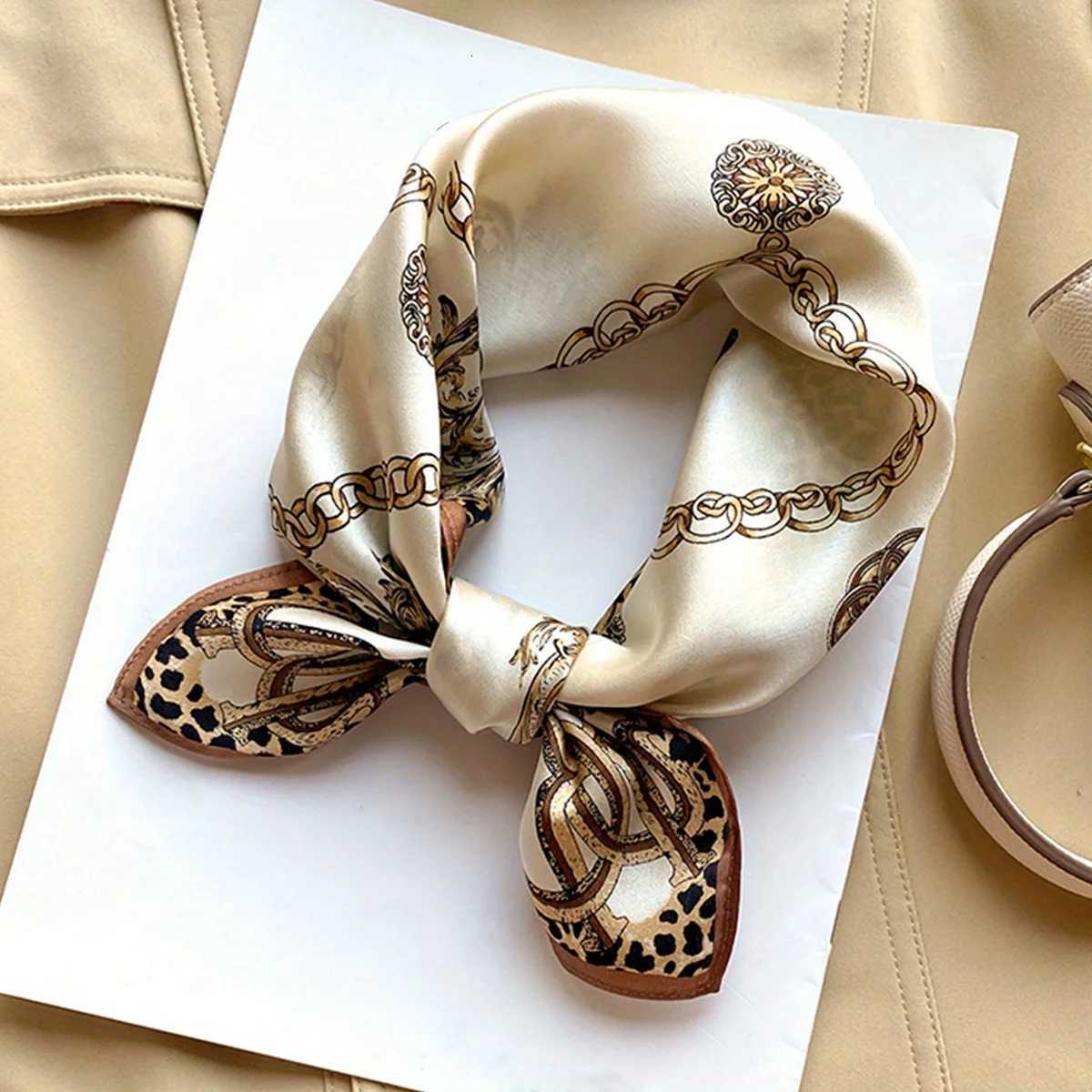 opard Print Satin Scarf Square Neckerchi for Wen Imitation Silk Satin Wrap Fashion Decorative AccoryW251021