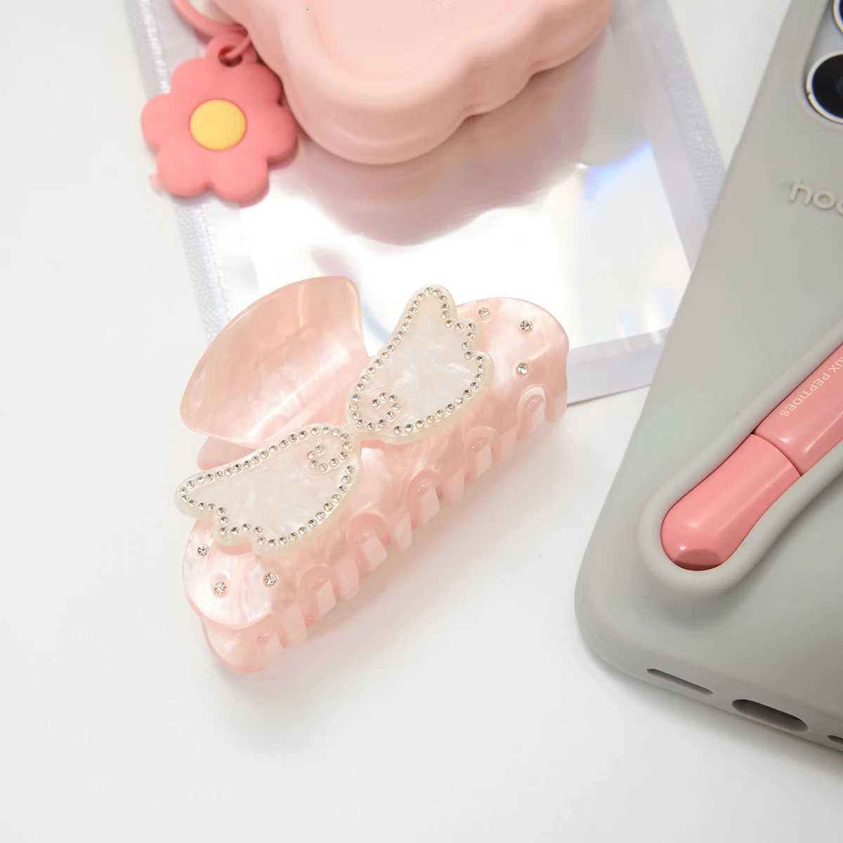 Zora Sweet Trendy Hair Accessory For Women Inlay Zircon White Wings Pink Acetate Grip Shark Clip Jewelry Party Gift DecorationW254021