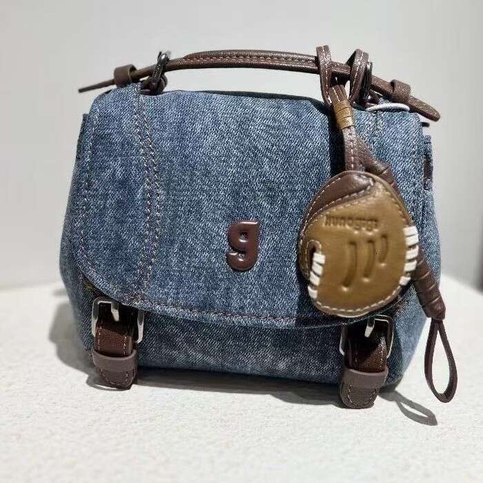 GIGI Guliang Jiji New Single Baseball Messenger Small Suede Handbag Double Shoulder Women S Crossbody Bag High Quality