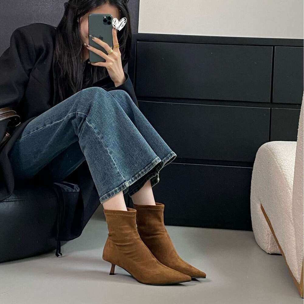 Autumn Winter Soft Sole Elastic Slim Pointed Toe Stiletto Women Short Small Heel Versatile Black Suede Designer Shoe Single Boots